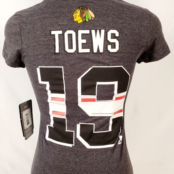 Official NHL Chicago Blackhawks #19 Toews T-Shirt - Picture 5 of 11